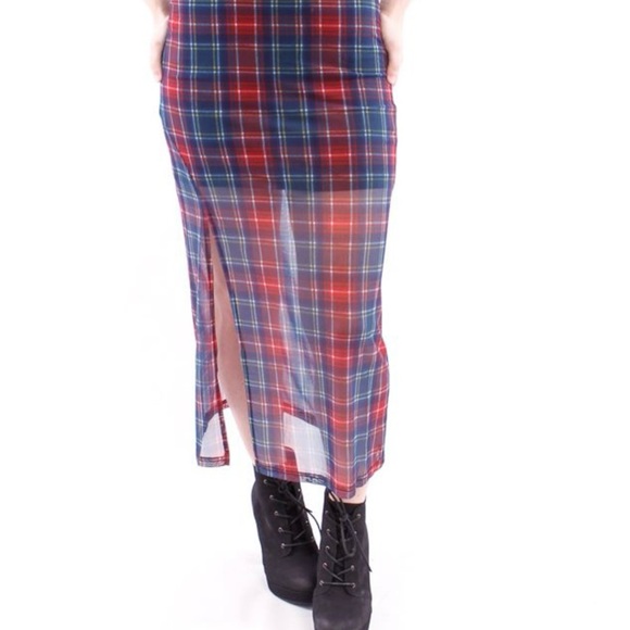 Unif Verse plaid crop top skirt two piece set - Picture 4 of 10